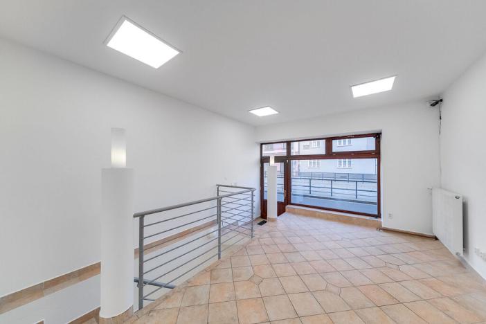 Pronájem obchodního prostoru, Ostrava - Mariánské Hory, 28. října, 83 m2