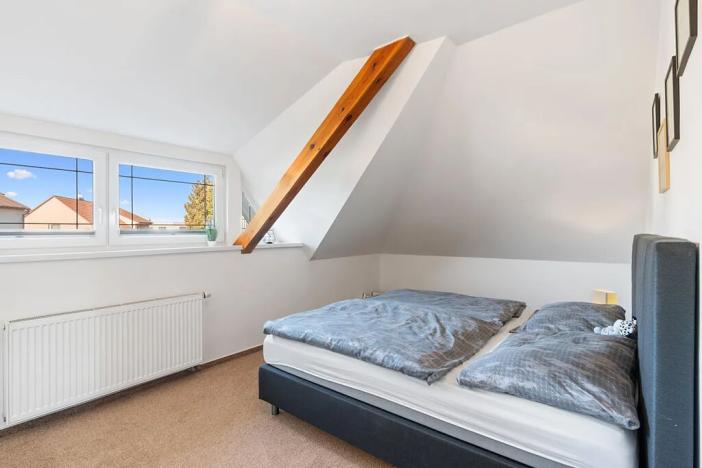 Pronájem rodinného domu, Praha - Kbely, Divišova, 187 m2