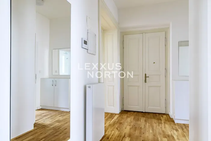 Pronájem bytu 3+kk, Praha - Holešovice, Kamenická, 73 m2