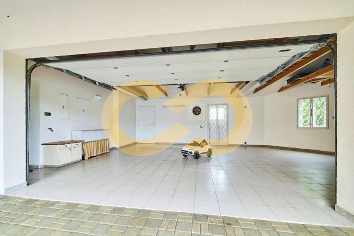 Prodej atypického bytu, Planá nad Lužnicí, Harrachova, 150 m2