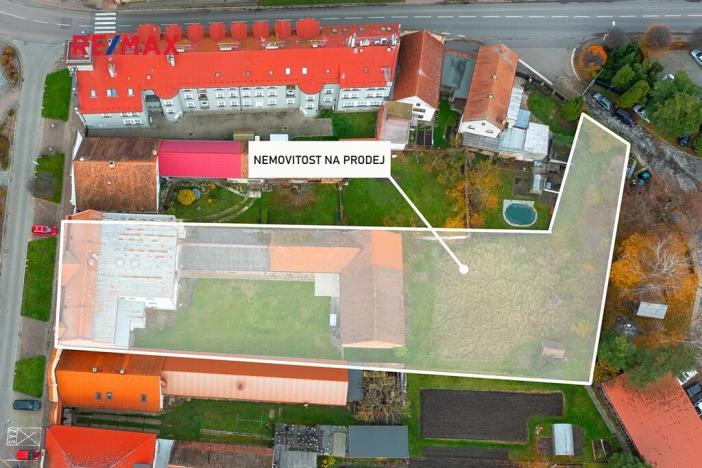 Prodej činžovního domu, Dašice, náměstí T. G. Masaryka, 957 m2