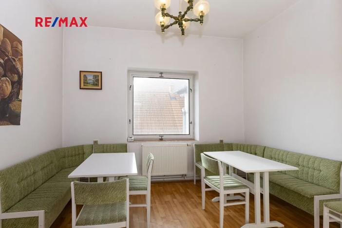 Prodej obchodního prostoru, Dašice, náměstí T. G. Masaryka, 957 m2