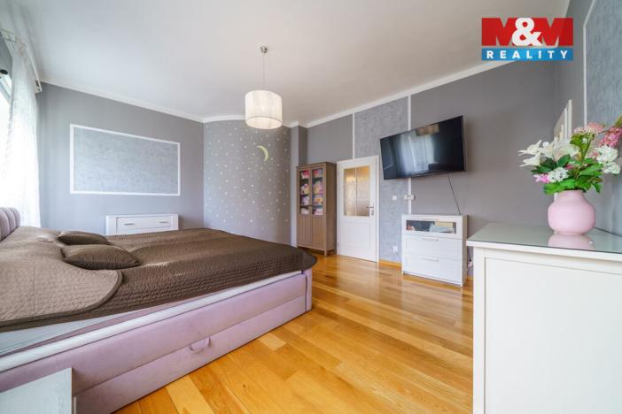 Pronájem rodinného domu, Karlovy Vary - Hůrky, Motýlí, 244 m2