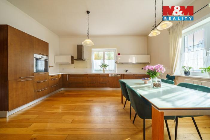 Pronájem rodinného domu, Karlovy Vary - Hůrky, Motýlí, 244 m2