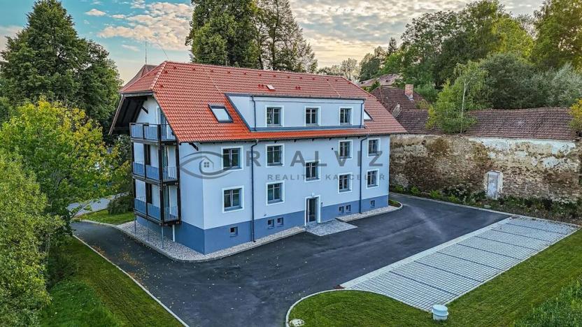 Prodej apartmánu, Lipno nad Vltavou, 620 m2