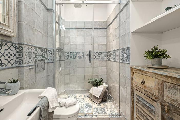 Prodej bytu 2+1, Praha - Malá Strana, Zámecká, 47 m2