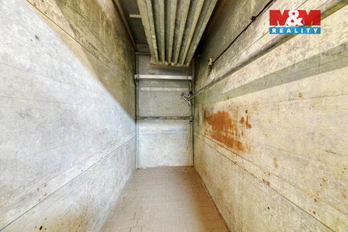 Pronájem obchodního prostoru, Planá, náměstí Svobody, 95 m2