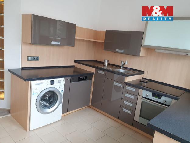 Pronájem bytu 3+1, Třebíč - Týn, Jar. Ježka, 80 m2