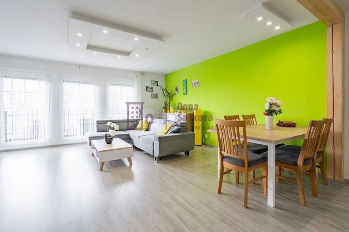 Prodej rodinného domu, Dačice, 313 m2