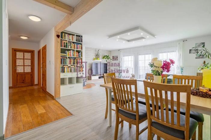 Prodej rodinného domu, Dačice, 313 m2