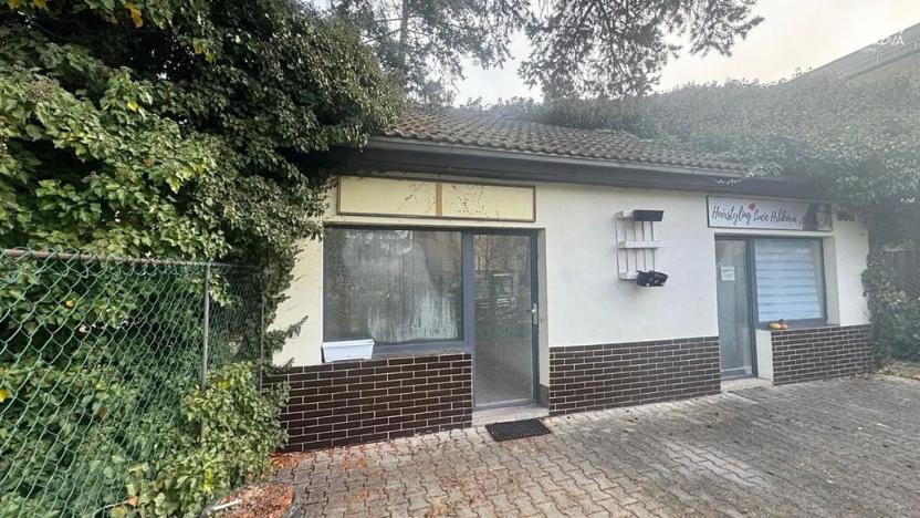 Pronájem obchodního prostoru, Plzeň, Mánesova, 17 m2