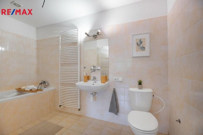 Prodej rodinného domu, Kozmice, K Točně, 223 m2