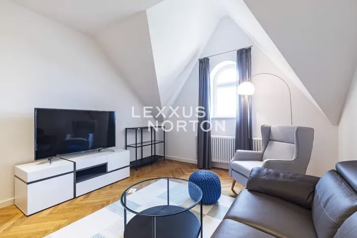 Pronájem bytu 2+kk, Praha - Žižkov, U Rajské zahrady, 66 m2