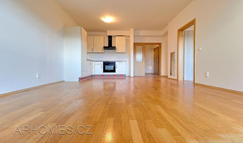 Pronájem bytu 2+kk, Praha - Holešovice, Jankovcova, 60 m2