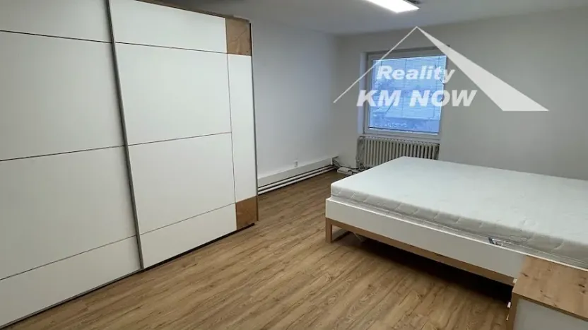 Pronájem pokoje, Hulín, 23 m2