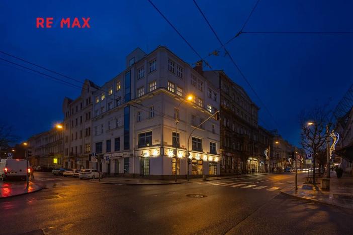 Pronájem obchodního prostoru, Plzeň, Americká, 210 m2