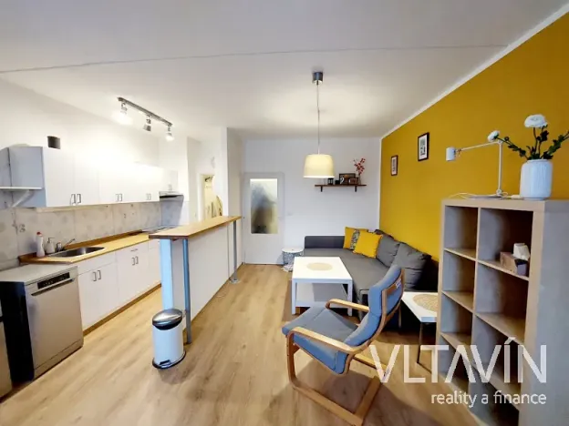 Pronájem bytu 2+kk, Kladno, Vojtěcha Lanny, 49 m2