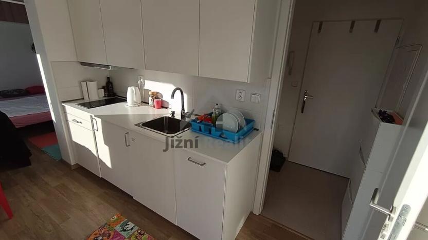 Prodej bytu 1+1, Stožec, 39 m2