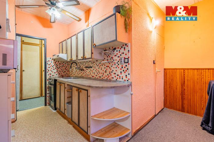 Prodej bytu 3+1, Jindřichův Hradec - Jindřichův Hradec III, sídliště Vajgar, 78 m2