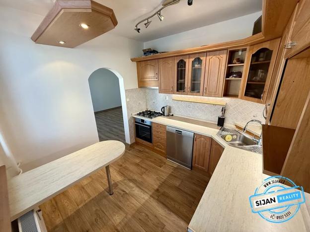 Pronájem bytu 3+1, Opava, Antonína Sovy, 73 m2