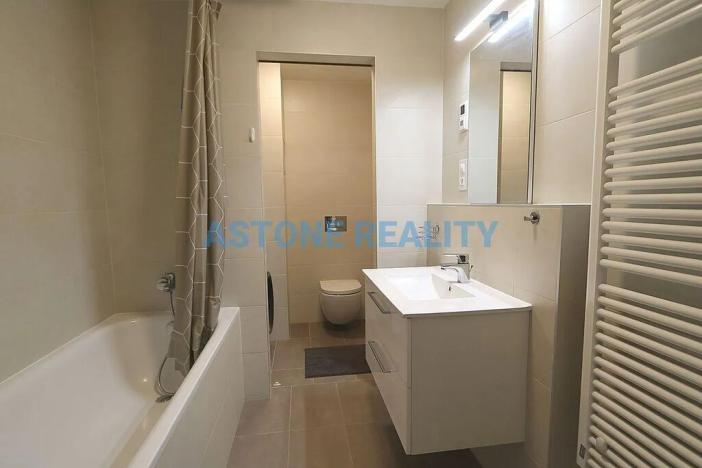 Prodej bytu 2+kk, Praha - Strašnice, Zvěřinova, 121 m2