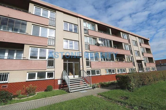 Pronájem bytu 3+1, Praha - Radotín, Kraslická, 83 m2