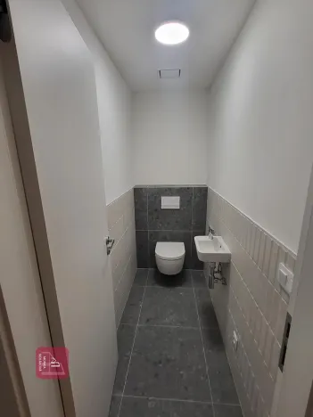 Pronájem bytu 2+kk, Brno, Bratislavská, 65 m2