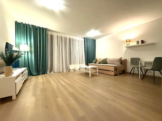 Pronájem bytu 1+kk, Praha - Vysočany, Paříkova, 44 m2