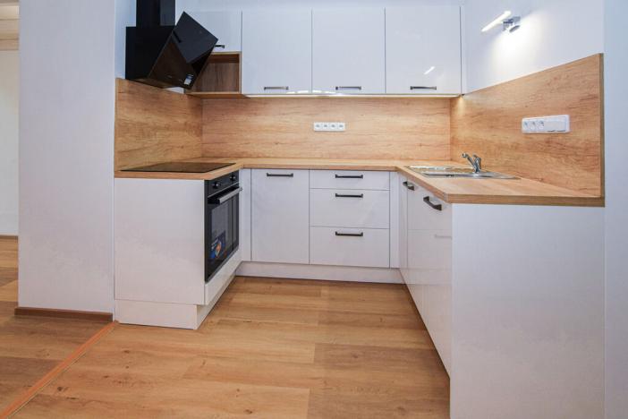 Pronájem bytu 1+kk, Praha - Hradčany, Keplerova, 39 m2