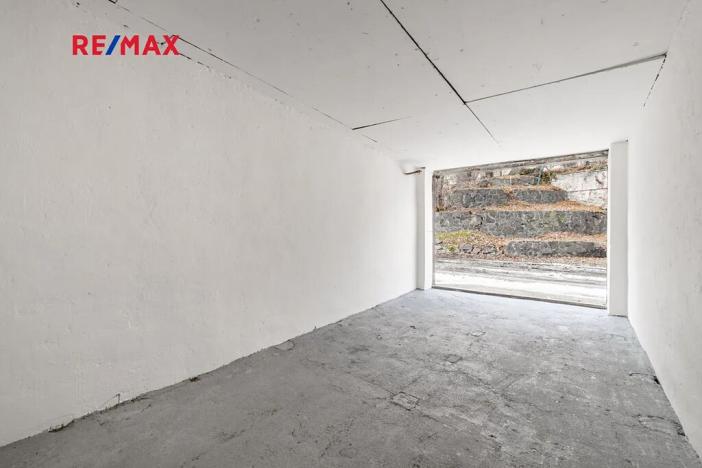 Prodej garáže, Praha - Břevnov, 18 m2