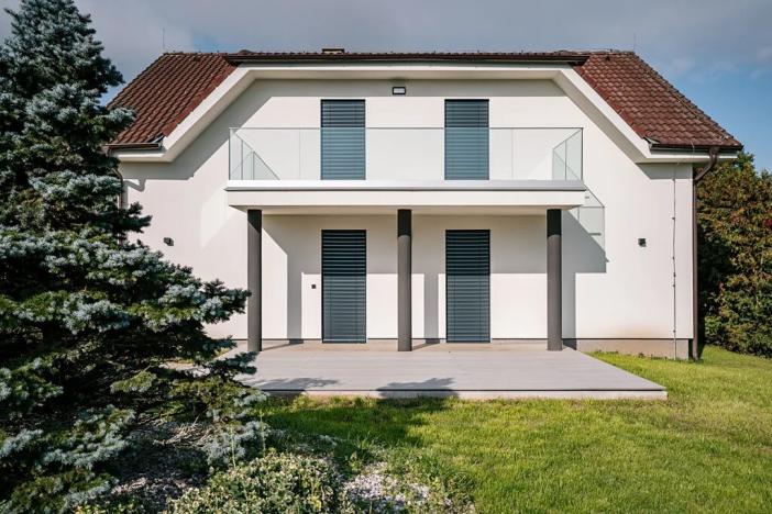 Prodej rodinného domu, Dolní Břežany, 175 m2