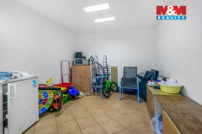 Pronájem obchodního prostoru, Mělník, Hleďsebská, 2357 m2