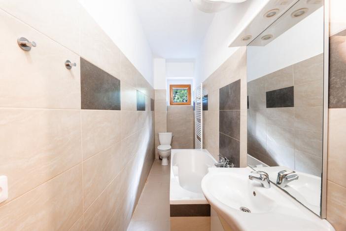 Pronájem bytu 2+1, Praha - Karlín, Pernerova, 43 m2