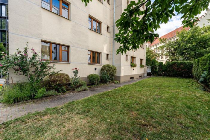 Pronájem bytu 2+1, Praha - Karlín, Pernerova, 43 m2