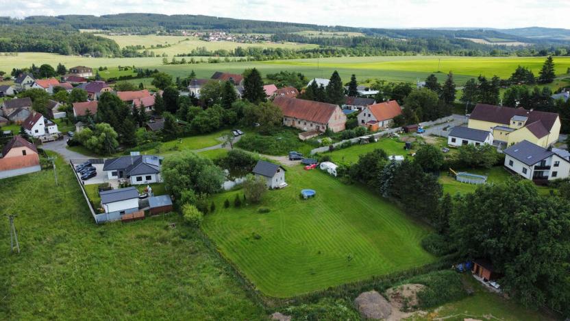 Prodej pozemku, Mokrouše, 3260 m2