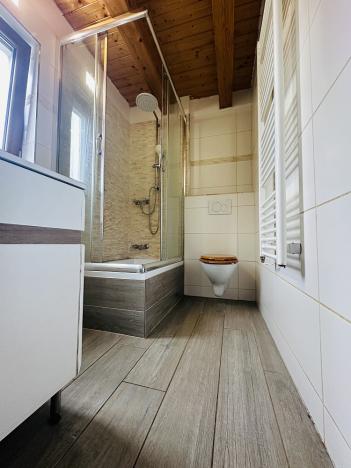 Prodej pozemku, Mokrouše, 3260 m2