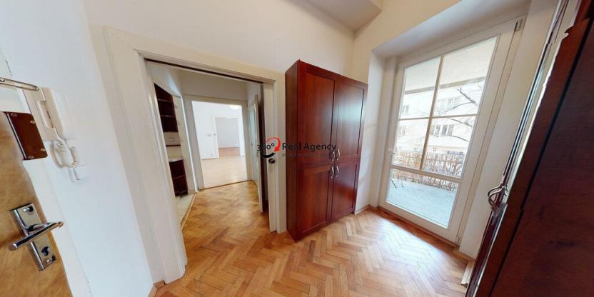 Pronájem bytu 2+1, Praha - Vršovice, Tolstého, 56 m2