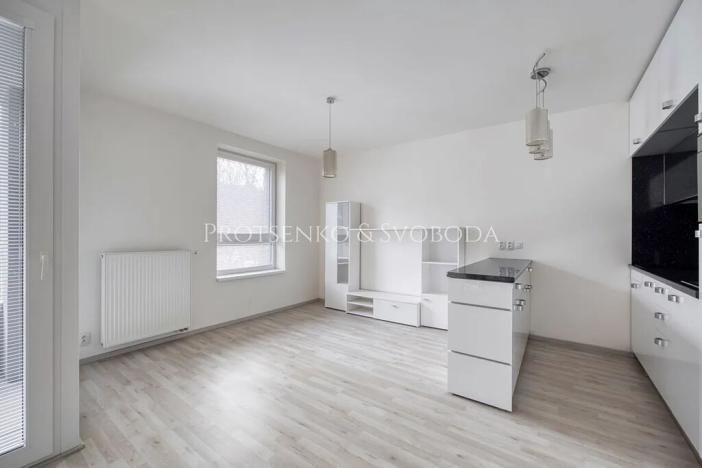 Pronájem bytu 2+kk, Praha - Vysočany, Za Krejcárkem, 49 m2