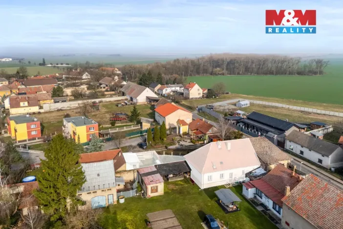 Prodej rodinného domu, Kmetiněves, 120 m2