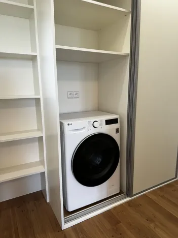 Pronájem bytu 2+kk, Praha - Strašnice, Na Třebešíně, 46 m2