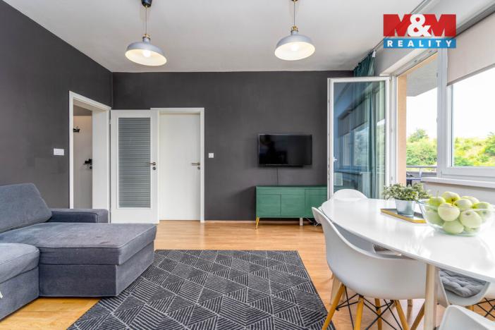 Pronájem bytu 2+kk, Praha, Mantovská, 50 m2