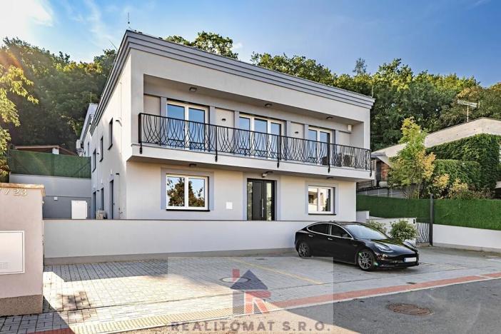 Prodej rodinného domu, Praha - Komořany, Pod lesem, 175 m2