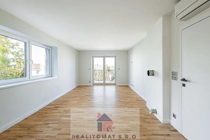 Prodej rodinného domu, Praha - Komořany, Pod lesem, 175 m2