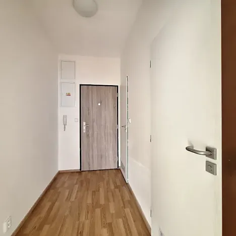 Pronájem bytu 2+kk, Praha - Braník, Ke Krči, 42 m2