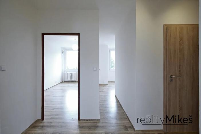 Prodej bytu 3+1, Železný Brod, Na Vápence, 73 m2