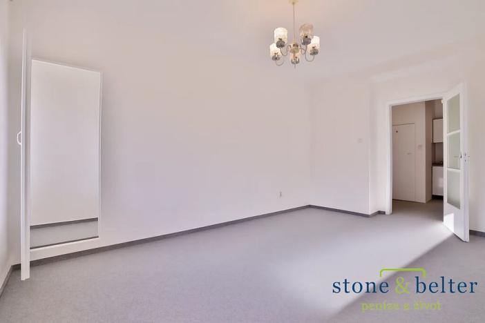 Pronájem bytu 1+kk, Praha - Smíchov, Holečkova, 25 m2