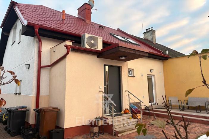 Pronájem rodinného domu, Hradec Králové, Mikoláše Alše, 102 m2