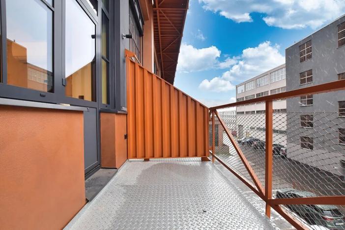 Pronájem bytu 3+kk, Praha - Vysočany, Kolbenova, 72 m2