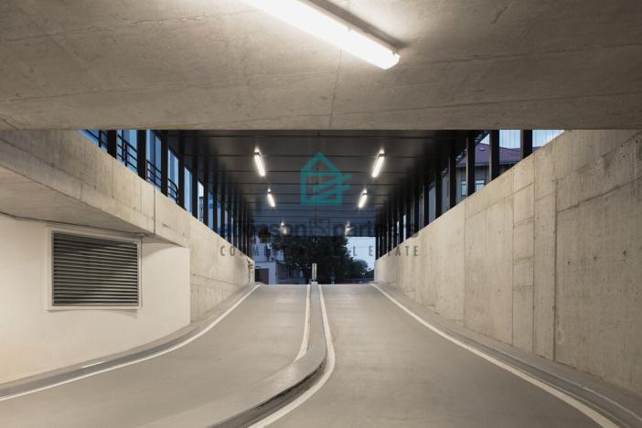 Pronájem kanceláře, České Budějovice - České Budějovice 7, Lidická tř., 3300 m2