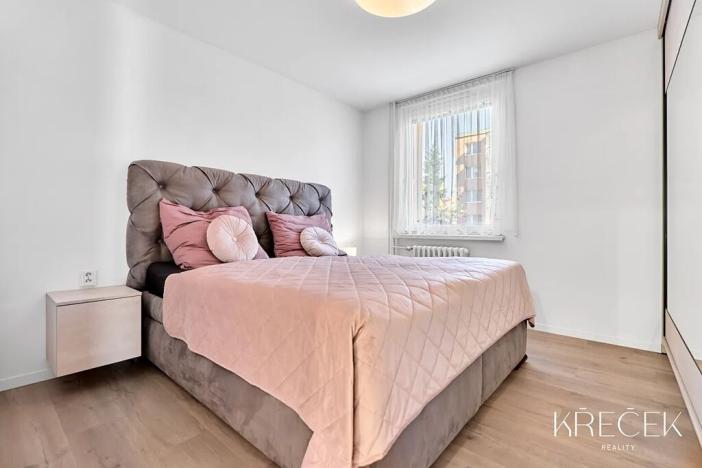 Pronájem bytu 3+1, Třebíč, Modřínová, 70 m2